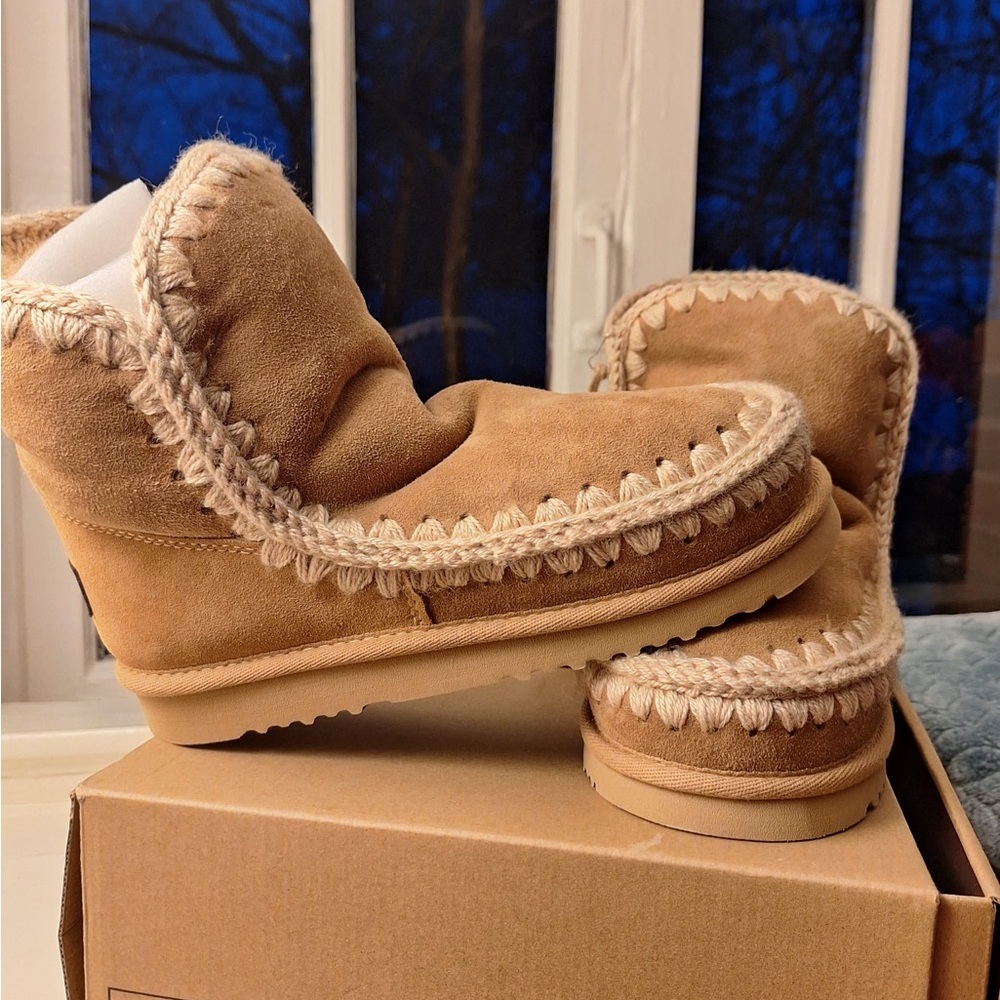 Mou Eskimo 18 Suede Boot NWT - Picture 10 of 10